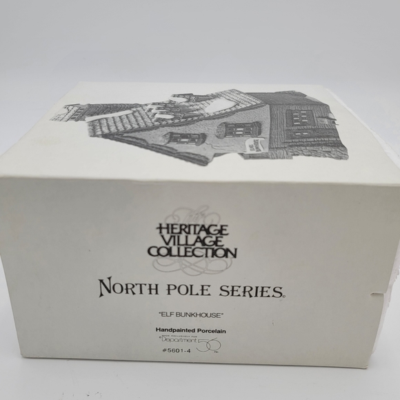 Department 56 - North Pole Series - “Elf bunkhouse”. - Picture 7 of 8